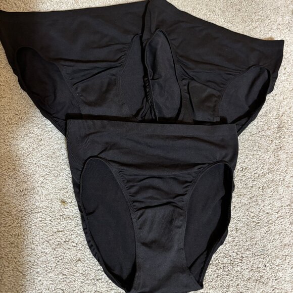 Vintage Nicole Miller "nicki" hi-cut black Briefs size M/6 NWOT - Picture 1 of 3